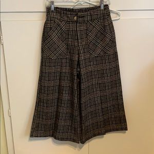 Plaid cropped flare tweed pants